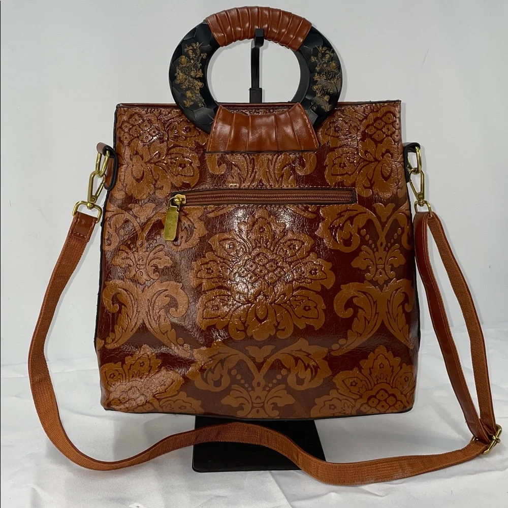 EMBOSSED PATTERN HANDBAG WITH SHOULDER STRAP FTL-03-119